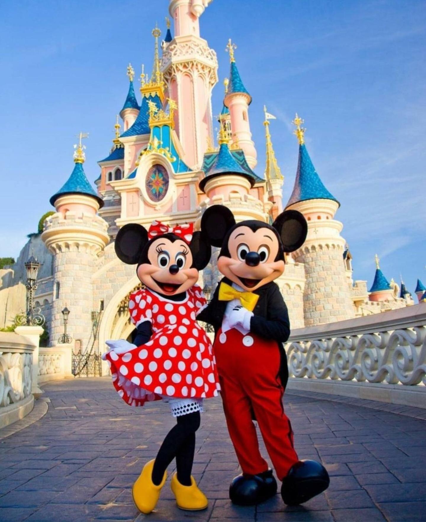 Maison Paris, Vallee Village, Disney & Asterix Шель Экстерьер фото